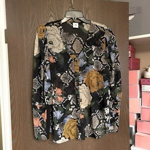 Cabi #3762 Snakecharmer Navy Floral Sheer Blouse, size XL